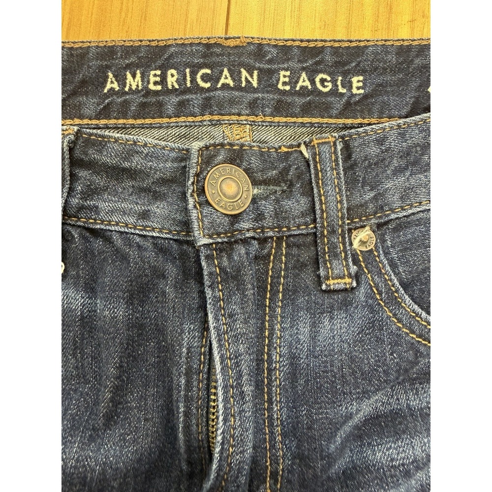 American Eagle Womens Tomgirl Midi Denim Blue Jean Shorts Size 6 - Picture 2 of 6